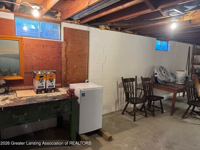3517 Pickwick Place, Lansing, MI 48917