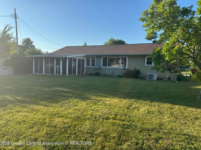 3517 Pickwick Place, Lansing, MI 48917