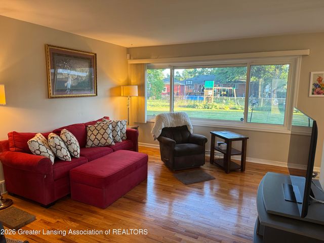 3517 Pickwick Place, Lansing, MI 48917