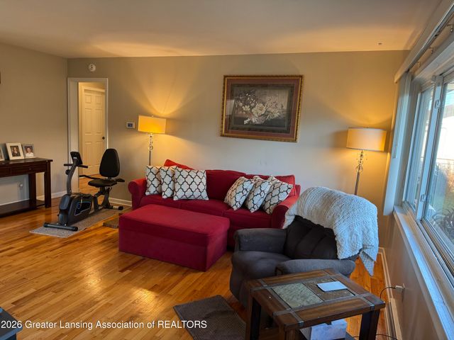 3517 Pickwick Place, Lansing, MI 48917