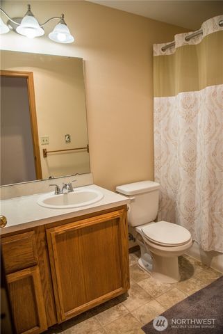 125 117th Street E, Tacoma, WA 98445