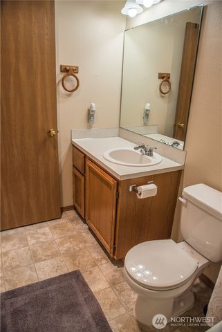 125 117th Street E, Tacoma, WA 98445