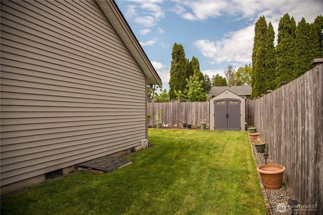 125 117th Street E, Tacoma, WA 98445