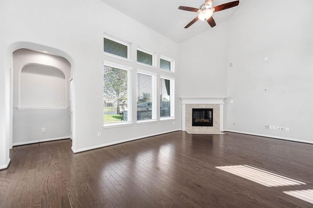 622 Yaupon Creek Lane, Richmond, TX 77469