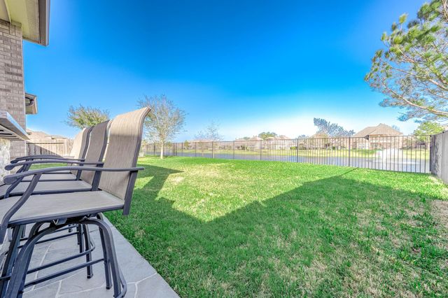 622 Yaupon Creek Lane, Richmond, TX 77469