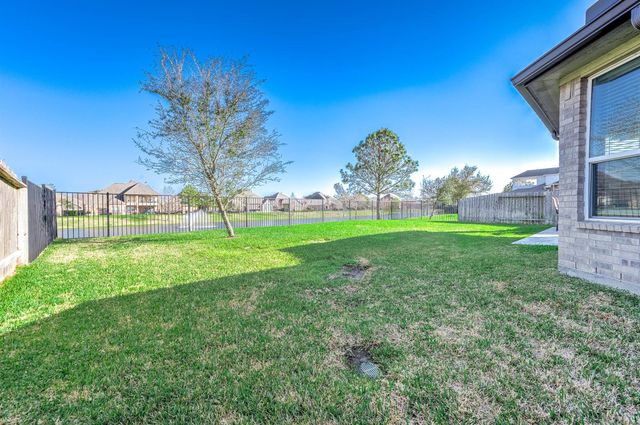 622 Yaupon Creek Lane, Richmond, TX 77469