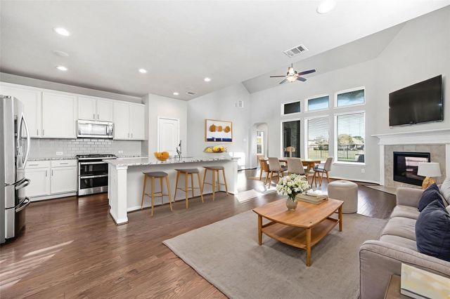 622 Yaupon Creek Lane, Richmond, TX 77469