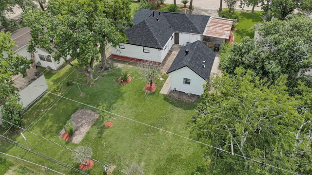13915 Nitida Street, Houston, TX 77045