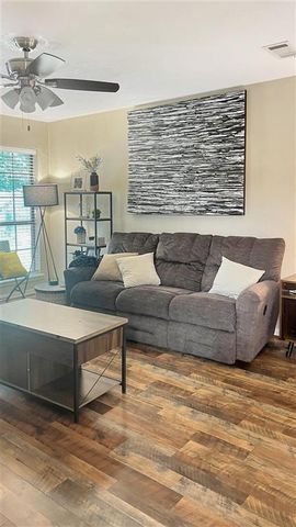 1224 Port Arthur Ter Terrace, Leesville, LA 71446