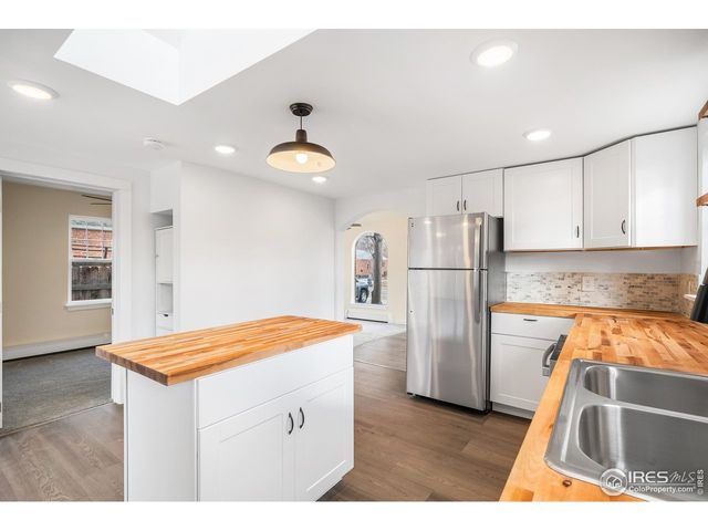 1233 Garfield Ave, Loveland, CO 80537