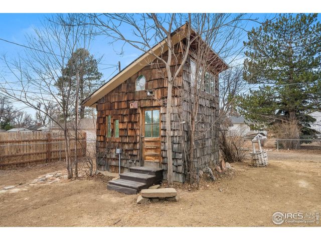 1233 Garfield Ave, Loveland, CO 80537