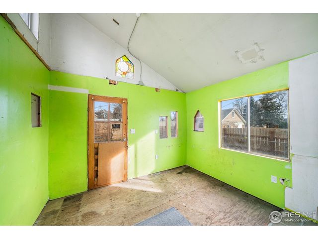 1233 Garfield Ave, Loveland, CO 80537