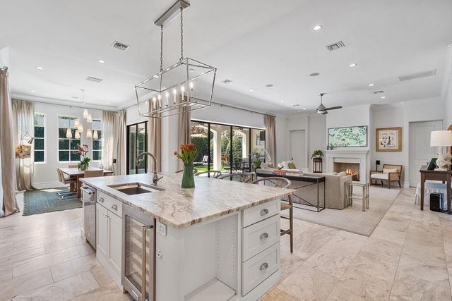 1636 ELIZABETHS WALK, Winter Park, FL 32789