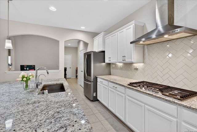 9000 Curling Post, Schertz, TX 78154