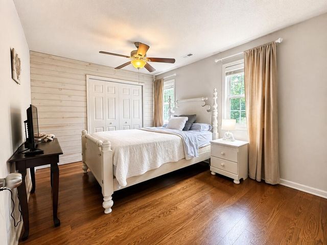 362 Pinecone, Blue Ridge, GA 30513