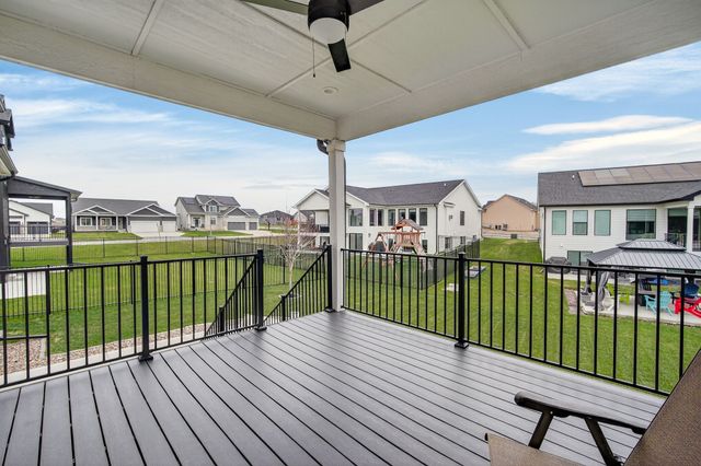 5021 148th Circle, Urbandale, IA 50323