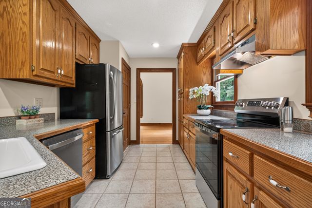 1933 Highway 101 N, Dallas, GA 30157