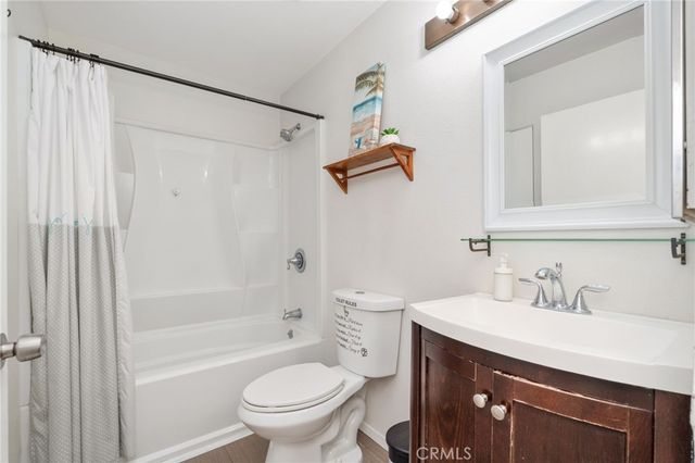12750 Centralia Street 43, Lakewood, CA 90715
