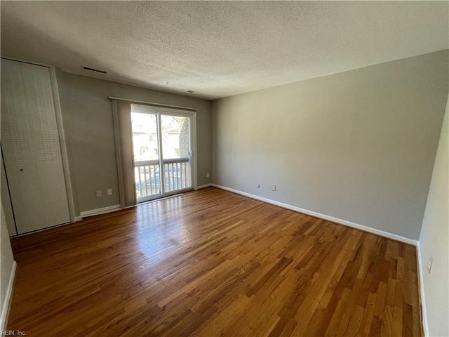 6467 Duquesne PL, Virginia Beach, VA 23464