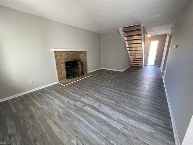 6467 Duquesne PL, Virginia Beach, VA 23464