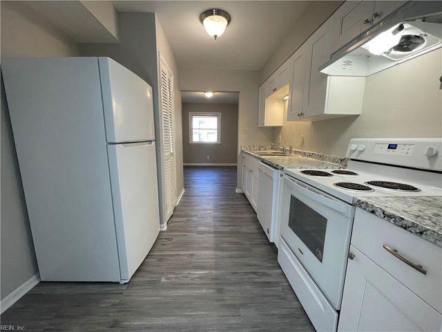 6467 Duquesne PL, Virginia Beach, VA 23464