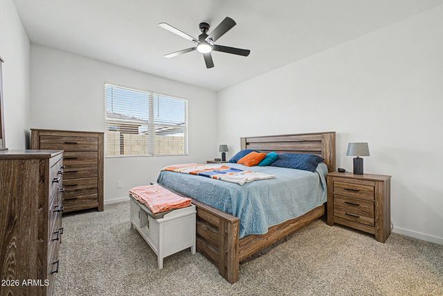 16014 W DESERT HOLLOW Drive, Surprise, AZ 85387