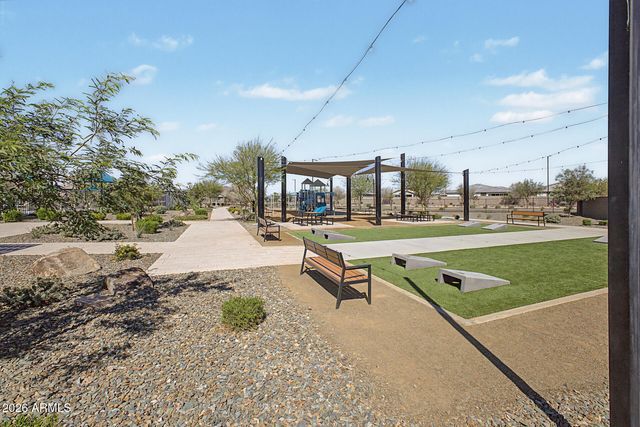 16014 W DESERT HOLLOW Drive, Surprise, AZ 85387