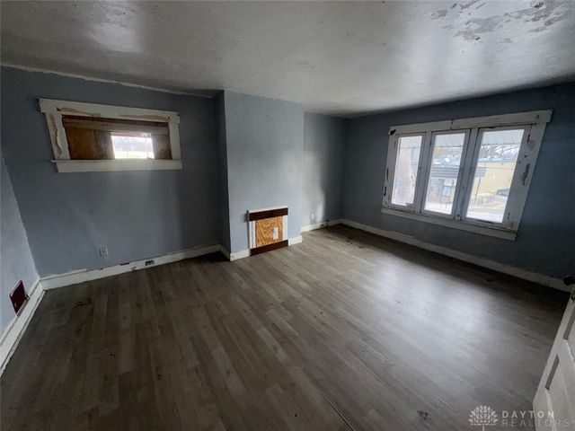 2015 N Main Street, Dayton, OH 45405