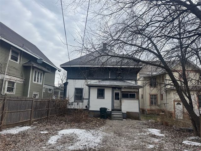 2015 N Main Street, Dayton, OH 45405