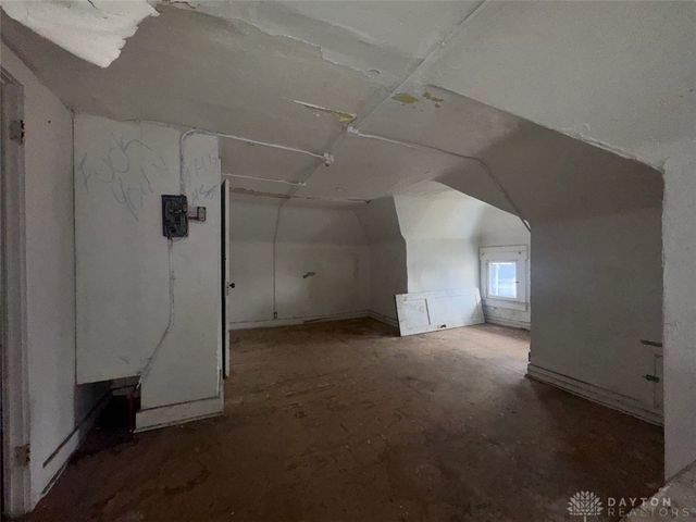 2015 N Main Street, Dayton, OH 45405