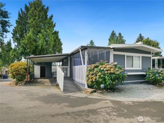 415 Lakeview Road #F16, Lynnwood, WA 98087