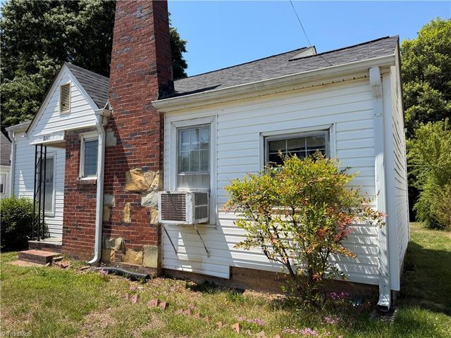 2117 E Sprague Street, Winston-salem, NC 27107