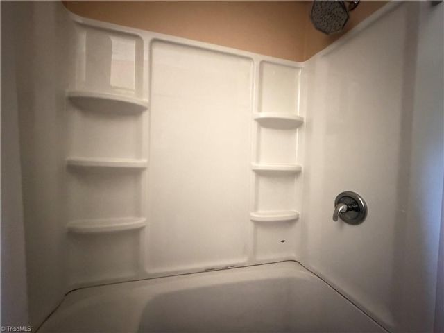 2117 E Sprague Street, Winston-salem, NC 27107