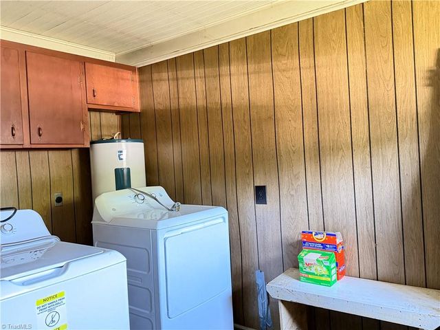 2117 E Sprague Street, Winston-salem, NC 27107