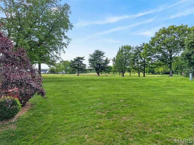 1601 Bermuda Drive, Shiloh, IL 62269