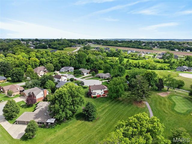 1601 Bermuda Drive, Shiloh, IL 62269