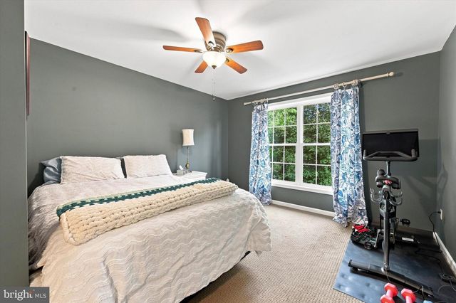 204 COUNTRY DR, Oxford, PA 19363