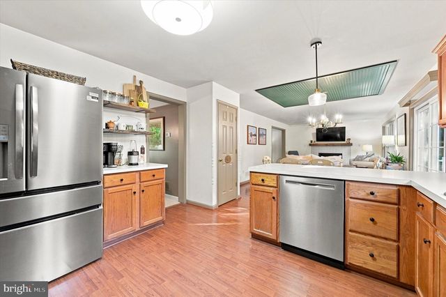 204 COUNTRY DR, Oxford, PA 19363