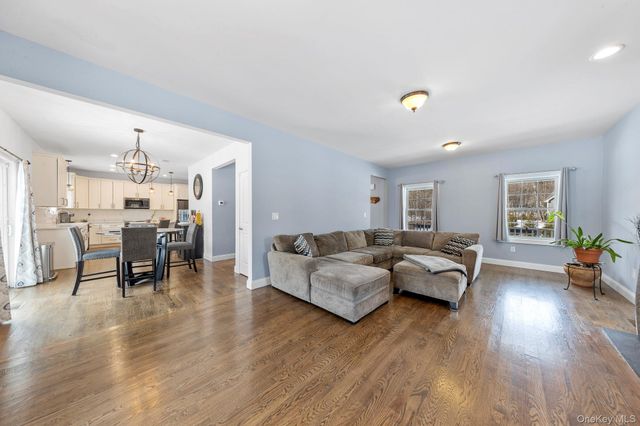 2 Atwood Lane, Newburgh, NY 12550