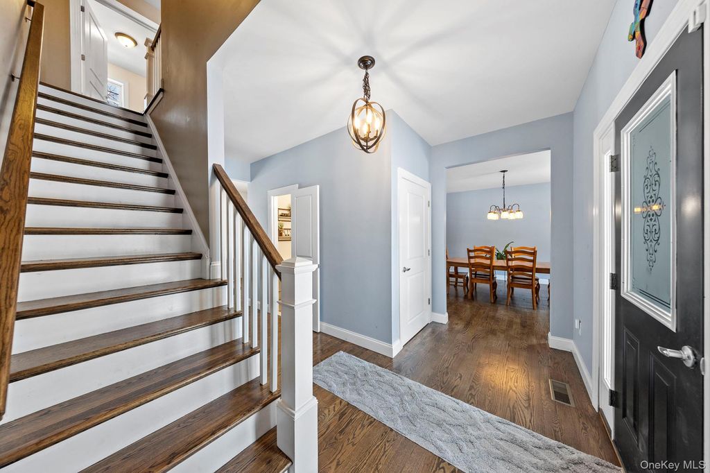 2 Atwood Lane, Newburgh, NY 12550 — photo 2