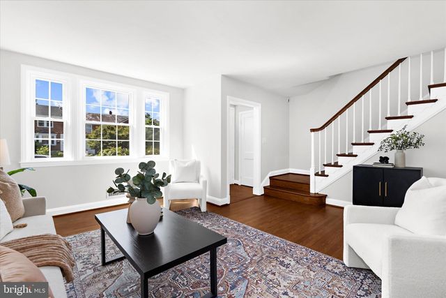 218 BLENHEIM RD, Baltimore, MD 21212