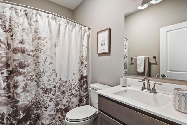 767 Francis Drive, Heath, OH 43056