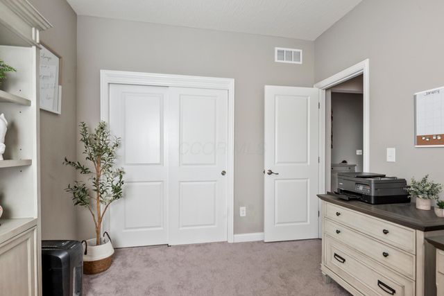 767 Francis Drive, Heath, OH 43056