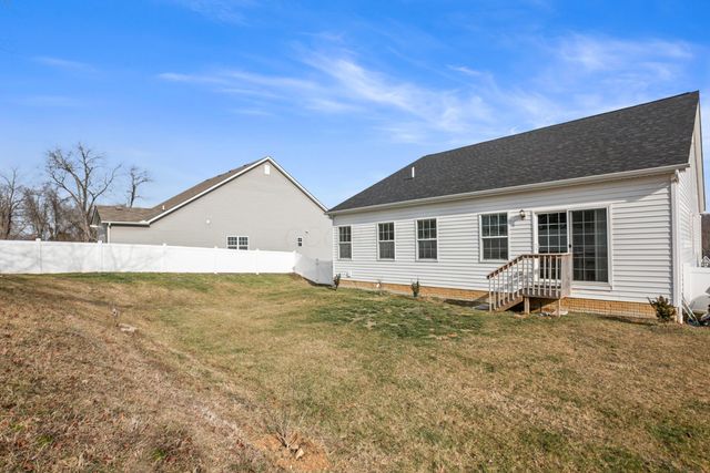 767 Francis Drive, Heath, OH 43056