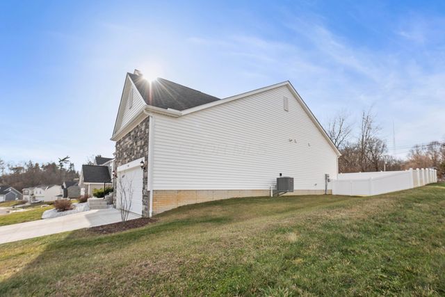767 Francis Drive, Heath, OH 43056