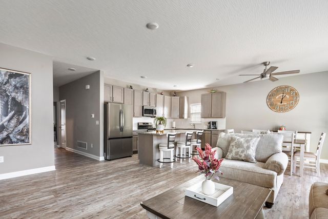 767 Francis Drive, Heath, OH 43056