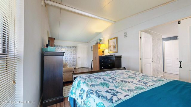 1724 Mango Street NE, Palm Bay, FL 32905