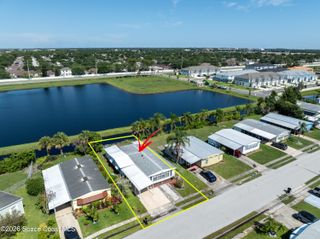 1724 Mango Street NE, Palm Bay, FL 32905