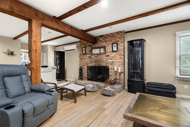 6890 COUNTY ROAD 95, Palm Harbor, FL 34684