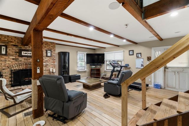 6890 COUNTY ROAD 95, Palm Harbor, FL 34684